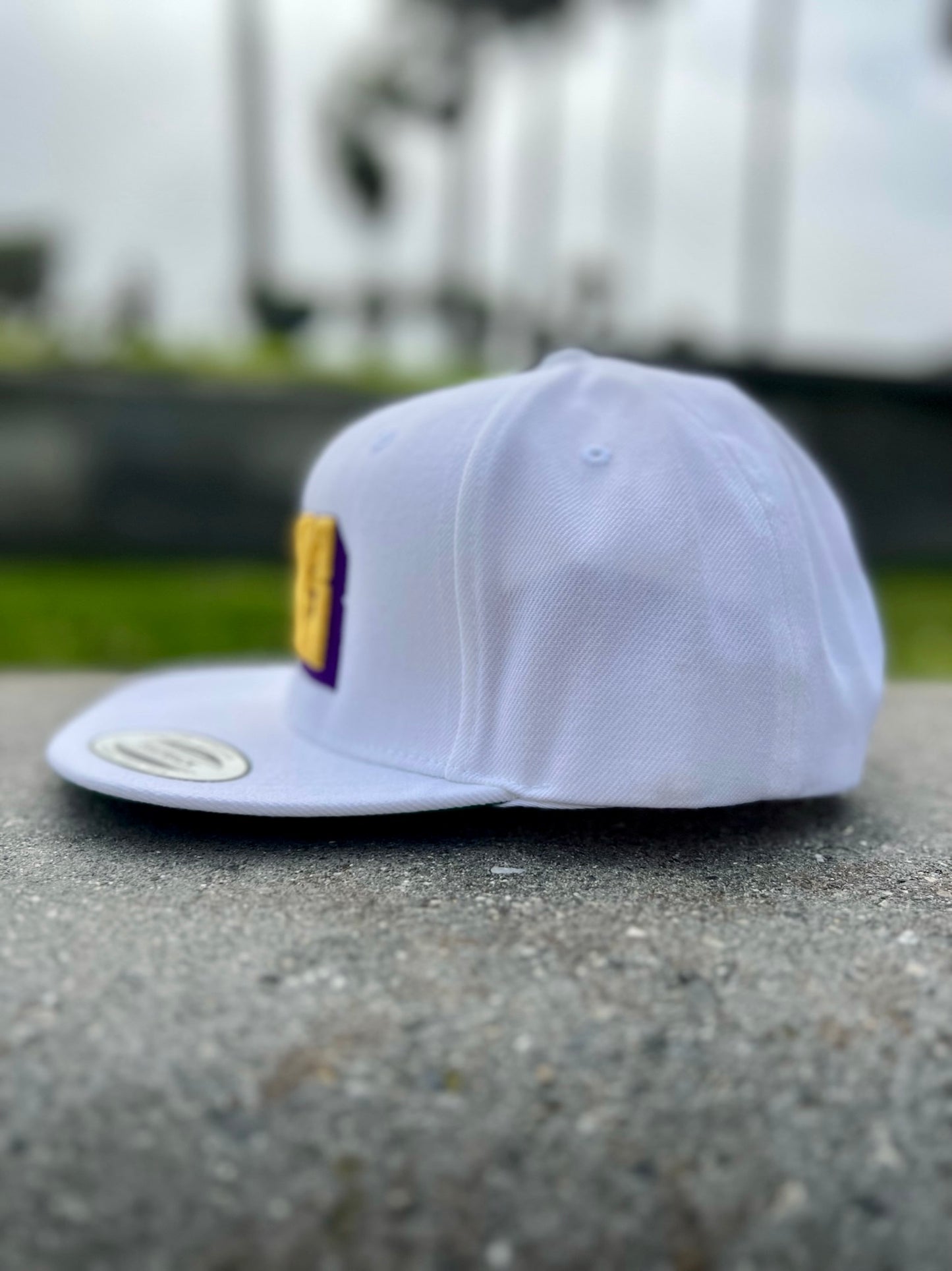 LAKER COLORED LOGO WHITE HAT
